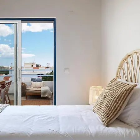 Seaside Serenity Beachside Lejlighed *
